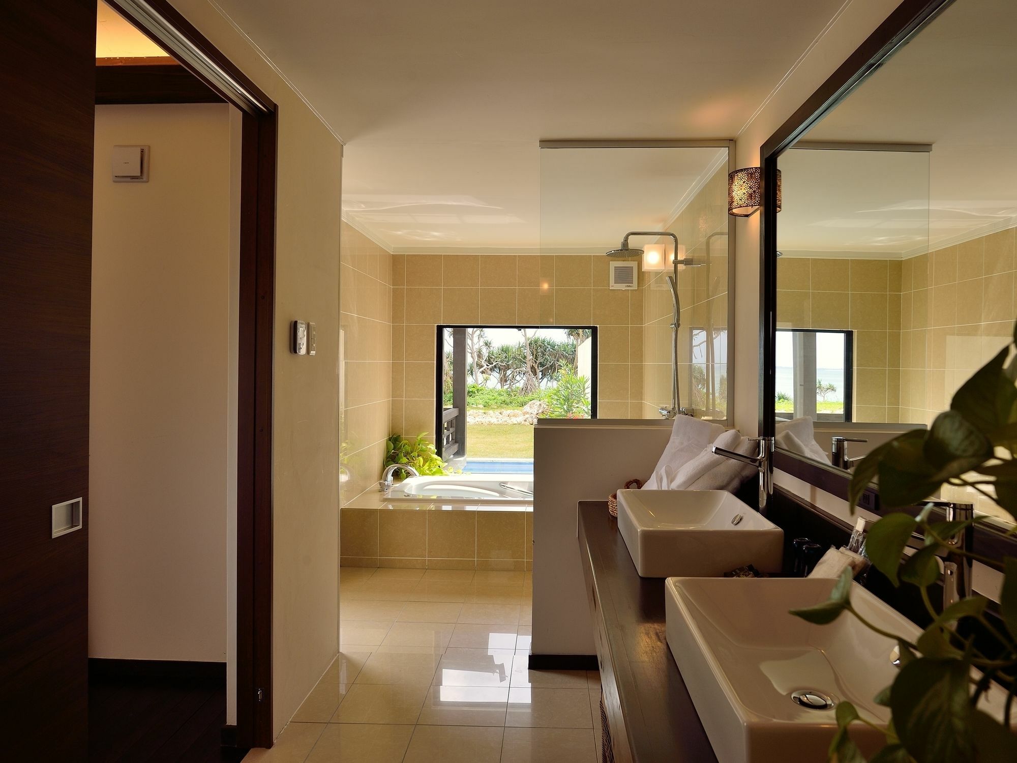 Konpeki The Villa All Suite Miyakojima  Exterior foto